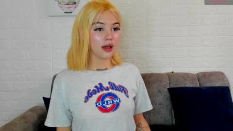 samantha_browwnn online show from January 24, 7:07 pm