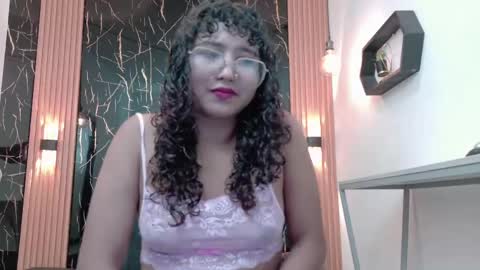    online show from June 1, 11:34 am