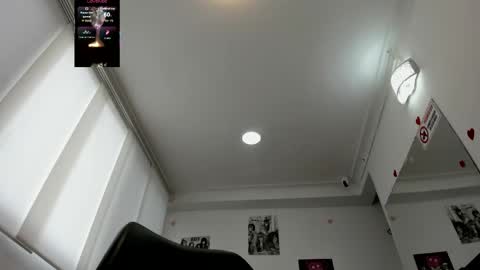 Snapshot of samantha_milfs chatting on May 11, 12:22 pm samantha_milfs online show from May 11, 12:22 pm