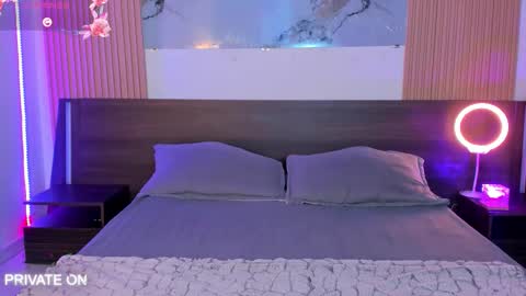 samantha_moons online show from December 4, 11:24 pm