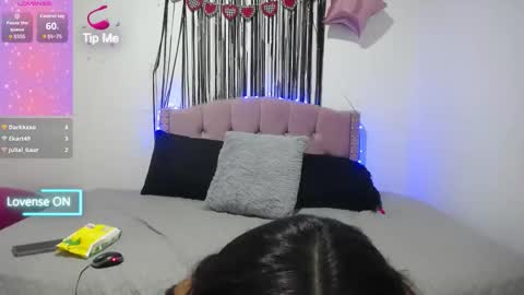 Snapshot of samantha_pym chatting on March 4, 6:58 pm Samantha online show from March 4, 6:58 pm