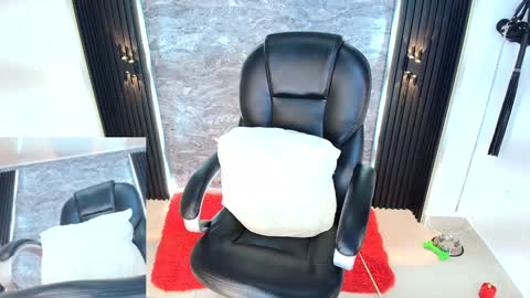 Samantha online show from January 17, 1:56 pm