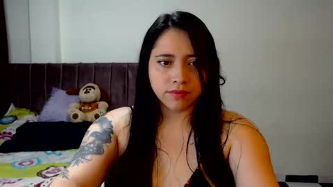 samantha willis online show from December 17, 1:11 am