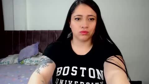 samantha willis online show from December 19, 11:34 pm