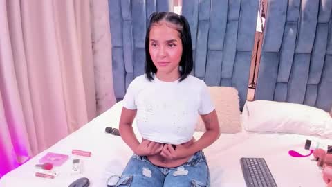 Samantha online show from February 18, 5:03 am