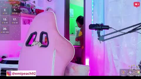 Snapshot of samanthabloom570089 chatting on March 10, 12:59 pm Samantha Bloom  online show from March 10, 12:59 pm