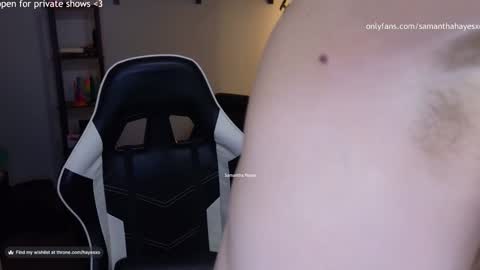 Snapshot of samanthahayesxoxo chatting on January 16, 11:37 pm The Real Samantha Hayes haha online show from January 16, 11:37 pm