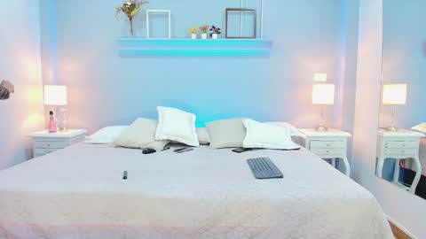 Snapshot of samanthamilf__ chatting on January 22, 4:02 pm Samanta online show from January 22, 4:02 pm