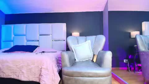 Snapshot of samanthamilf__ chatting on July 21, 7:05 pm Samanta online show from July 21, 7:05 pm