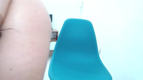 Snapshot of samanthapoxy30 chatting on January 19, 8:39 am Samantha online show from January 19, 8:39 am