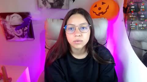 Samantha online show from November 5, 3:01 pm