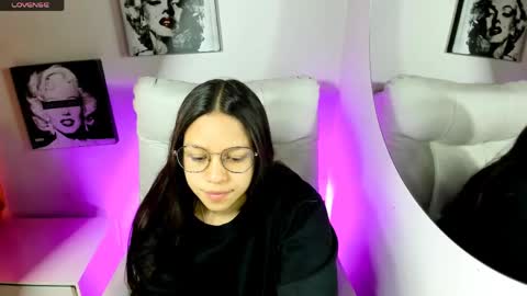 Samantha online show from April 19, 4:17 pm