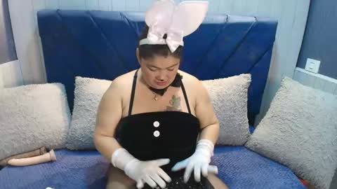 Snapshot of samanthasyedx chatting on April 15, 4:08 am samanthasyedx online show from April 15, 4:08 am