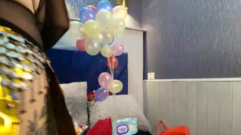 Snapshot of samanthasyedx chatting on May 11, 3:23 am samanthasyedx online show from May 11, 3:23 am