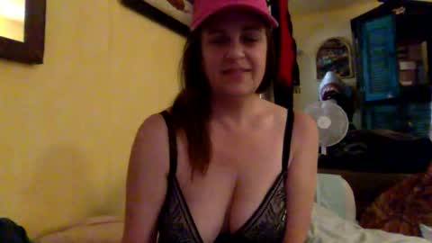 Samantha Vale online show from April 12, 12:15 am