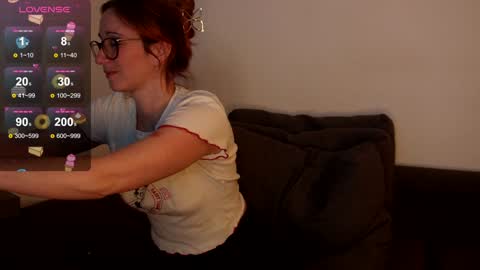 Snapshot of samarafromthewell chatting on December 27, 2:04 am Samara From The Well online show from December 27, 2:04 am