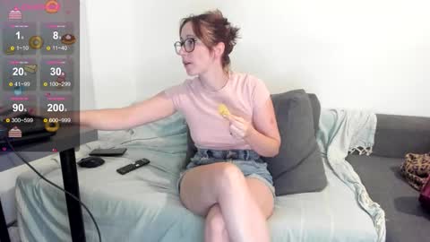 Snapshot of samarafromthewell chatting on September 9, 8:52 pm Samara From The Well online show from September 9, 8:52 pm