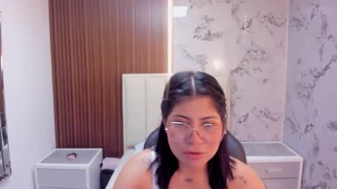 samaralee3 online show from February 10, 12:31 pm