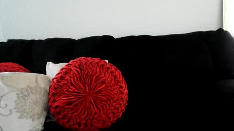 Yaya online show from March 11, 8:20 am