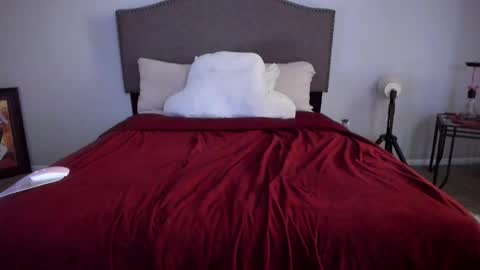 Yaya online show from October 13, 6:02 am