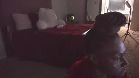 Yaya online show from February 3, 1:05 pm