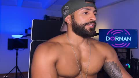 Sam Dornan online show from December 17, 12:34 am