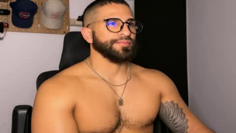 Sam Dornan online show from February 7, 1:20 am