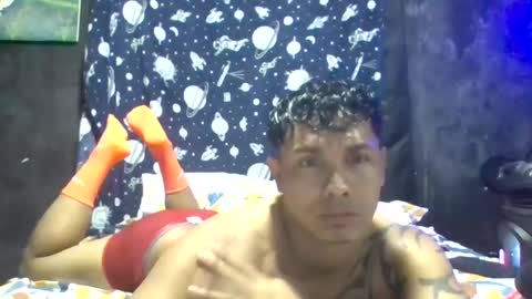 samespitia online show from June 18, 5:51 am