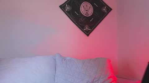 samevansx online show from December 15, 4:22 pm