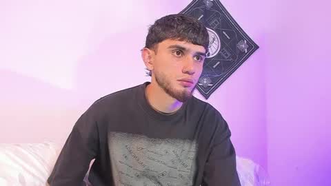 samevansx online show from April 7, 7:47 pm