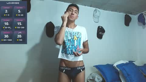 SAM online show from April 10, 11:04 am