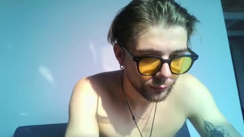 Fansly -       Top4fans   online show from April 4, 8:56 am