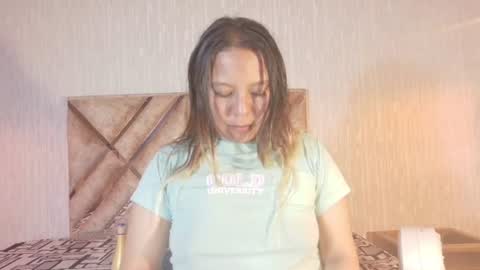 Snapshot of sami_1_8 chatting on June 24, 11:15 pm Samy online show from June 24, 11:15 pm