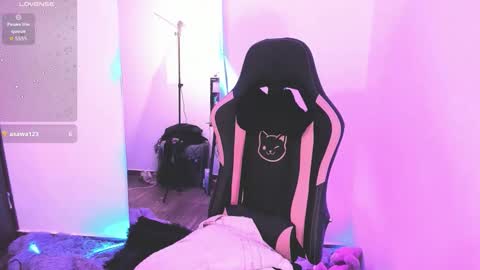 samiacooper25 online show from October 9, 7:06 am