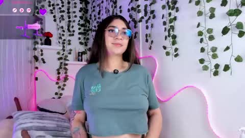 Samii Evans online show from May 1, 6:34 pm