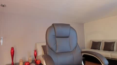 Samii  online show from November 2, 7:49 pm