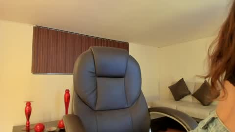 Samii  online show from April 17, 3:20 am