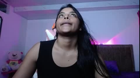 Danna dulce online show from April 17, 12:57 am