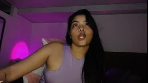 Snapshot of samirabunny_222 chatting on April 24, 2:03 am Danna dulce online show from April 24, 2:03 am