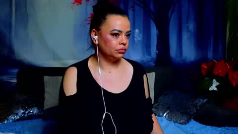     online show from April 9, 2:44 am