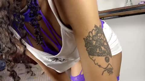 KatyDoll online show from November 10, 1:37 am