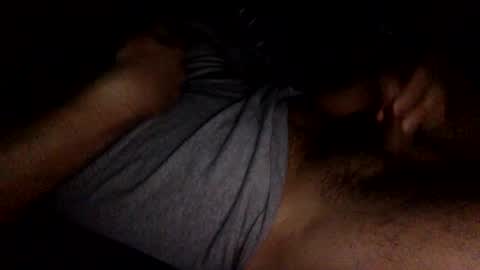 Snapshot of samjesss chatting on December 12, 5:31 am samjesss online show from December 12, 5:31 am