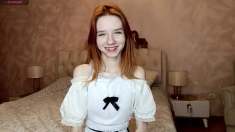 Snapshot of samkelker chatting on February 24, 6:44 am Mozelle online show from February 24, 6:44 am