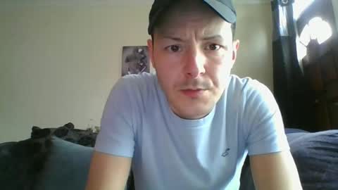 sexy lad looking for fun online show from February 20, 3:08 pm