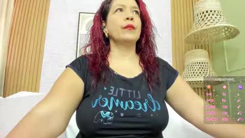 Snapshot of sammy_gray_ chatting on February 18, 12:34 pm Sammy online show from February 18, 12:34 pm