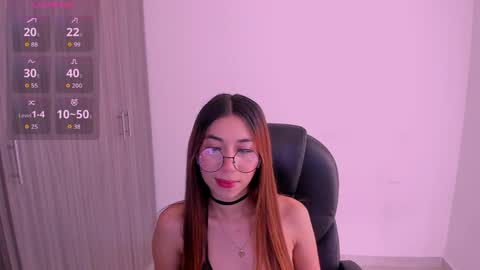 Snapshot of sammy_jhonss chatting on June 7, 8:12 pm sammy_jhonss online show from June 7, 8:12 pm