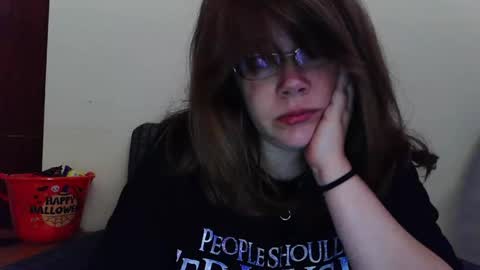 Snapshot of sammy_lyn chatting on November 3, 6:31 pm Sam online show from November 3, 6:31 pm