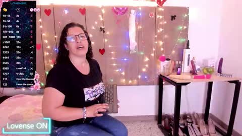  Sammy  online show from November 28, 9:39 pm