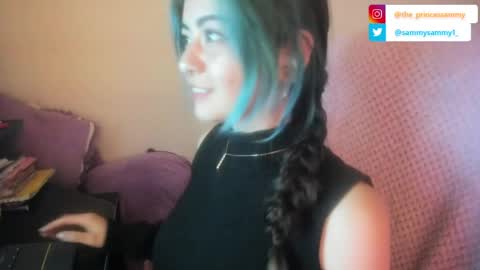   online show from April 4, 7:17 am