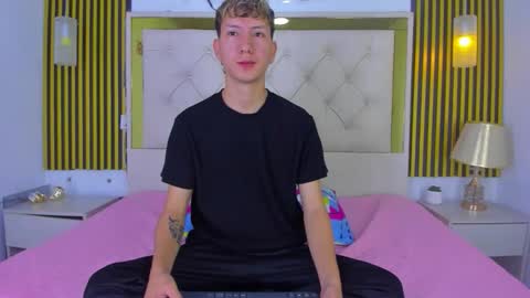 SAMMY online show from November 25, 6:46 am